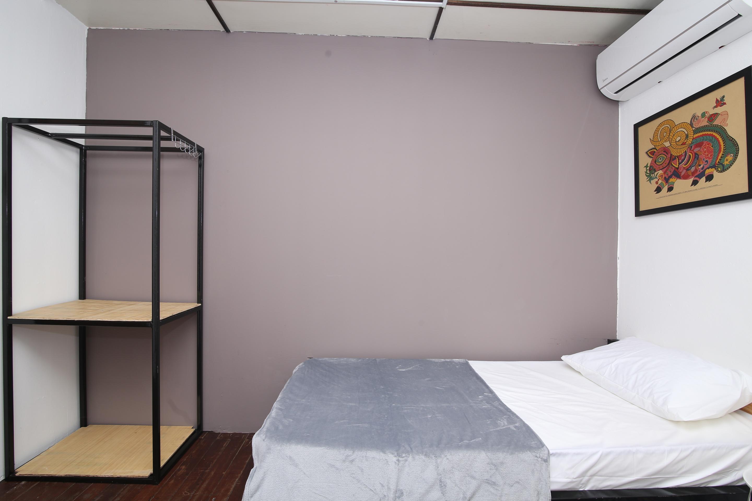 Spot On 90141 Threehouse Bed & Breakfast Кучінг Екстер'єр фото